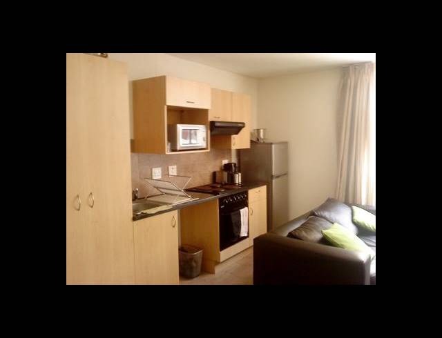 0 BEDROOM PROPERTY TO RENT IN CAPE TOWN CITY CENTRE